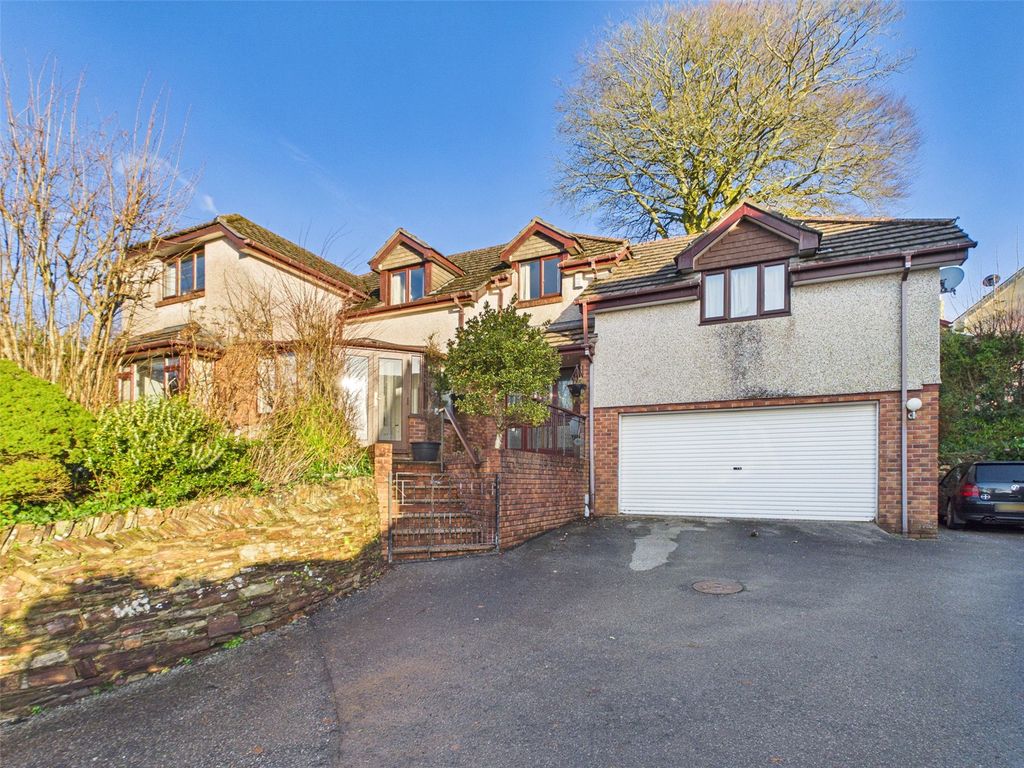 Property photo 1 of 28 Picture No. 19