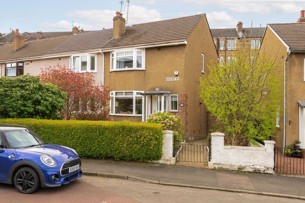 Property photo 1 of 31