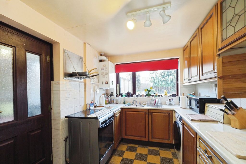 Property photo 2 of 15