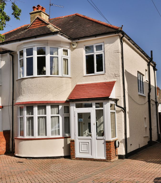Property photo 1 of 20