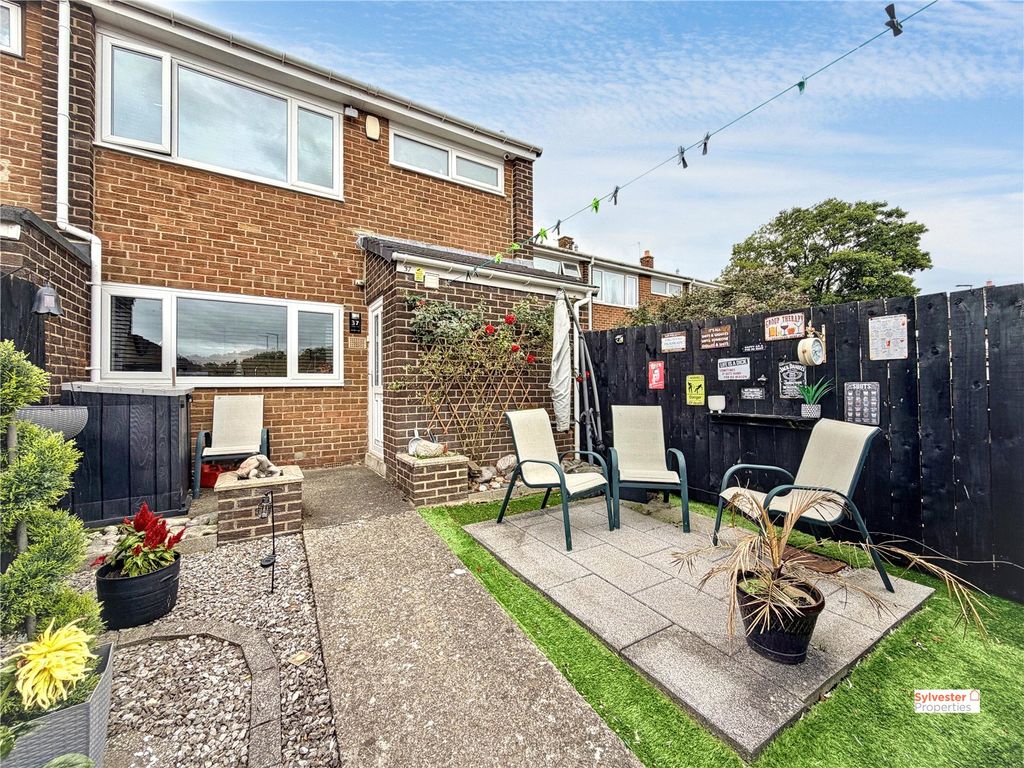 Property photo 1 of 19 Picture No. 22
