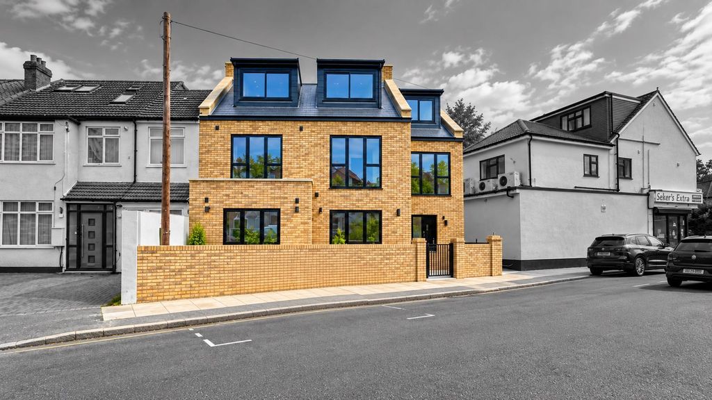 Property photo 1 of 15 Foh