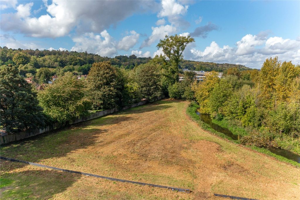 Property photo 2 of 12 Picture No. 07