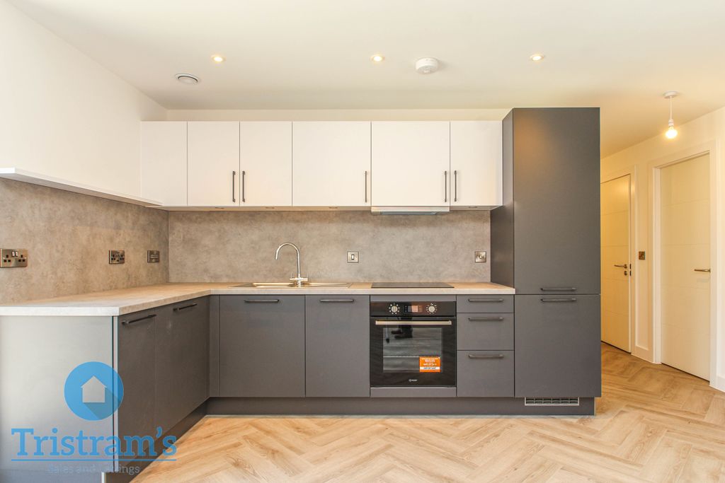 Additional image 4 of 2 bed flat for saleSilk Yard, Mulberry House DE1