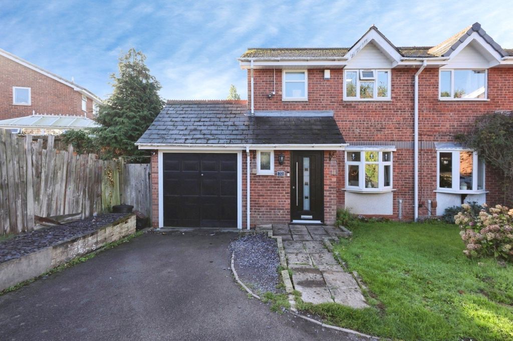 Property photo 1 of 22 Picture No. 34