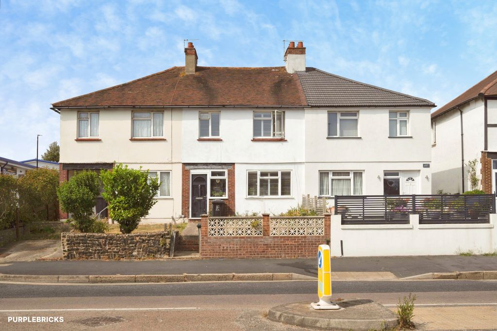Property photo 1 of 28