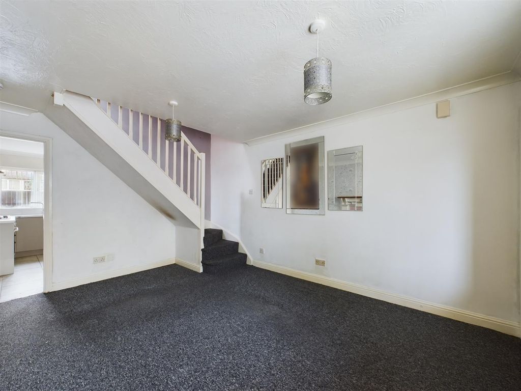 Property photo 3 of 24 Cam03844G0-Pr0178-Still003.Jpg