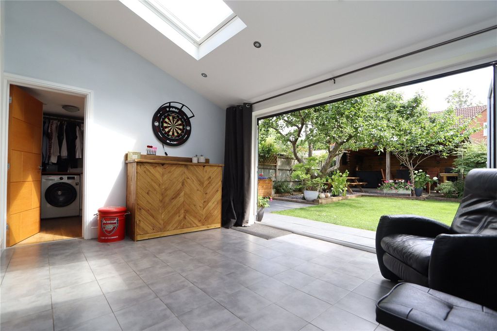 Property photo 2 of 26 Picture No. 22