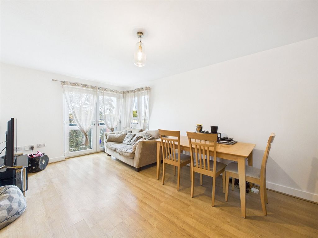 Property photo 3 of 11 Picture No. 03