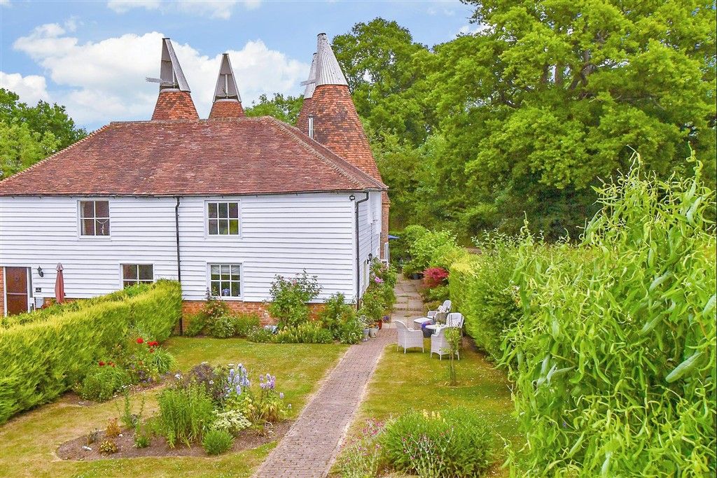 Property photo 1 of 18 External (Web)