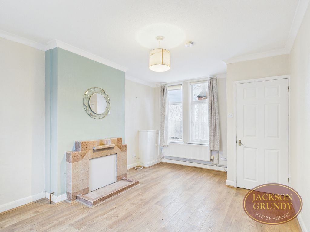 Property photo 2 of 17 Photo 1