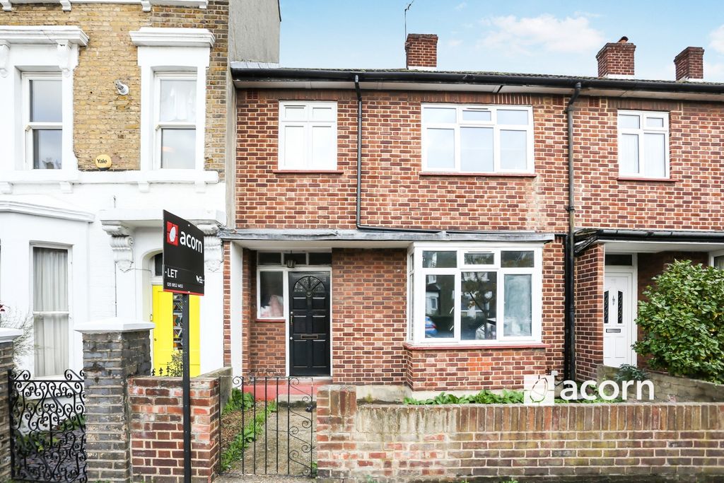 Property photo 1 of 15 7De566F2-00c6-F01...
