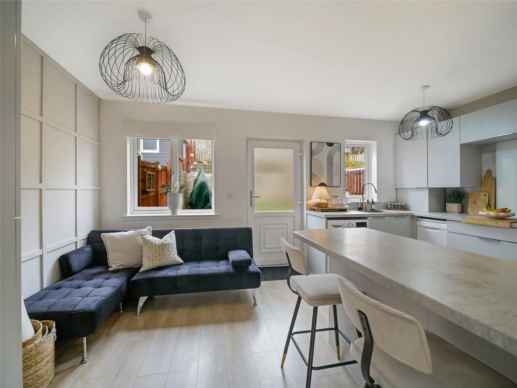 Property photo 3 of 21 Picture No. 08