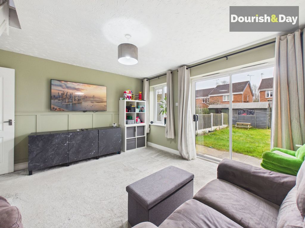 Property photo 2 of 15 Living Room