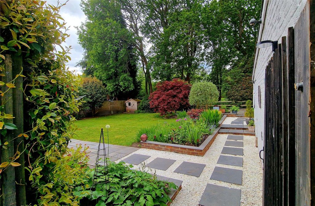 Property photo 2 of 31 Picture No. 64