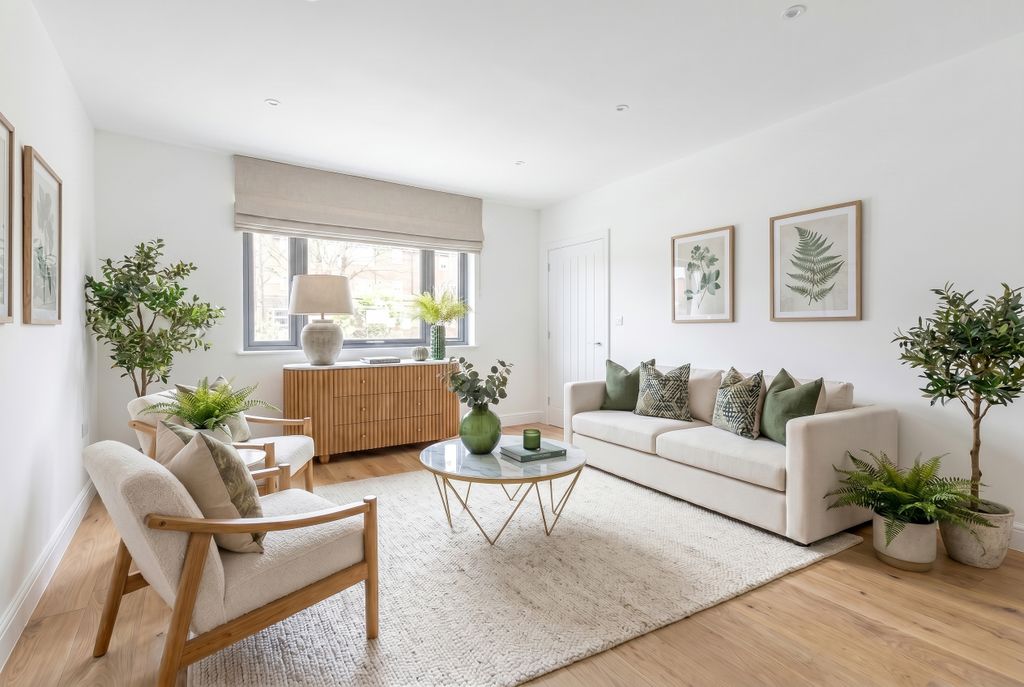 Property photo 3 of 7