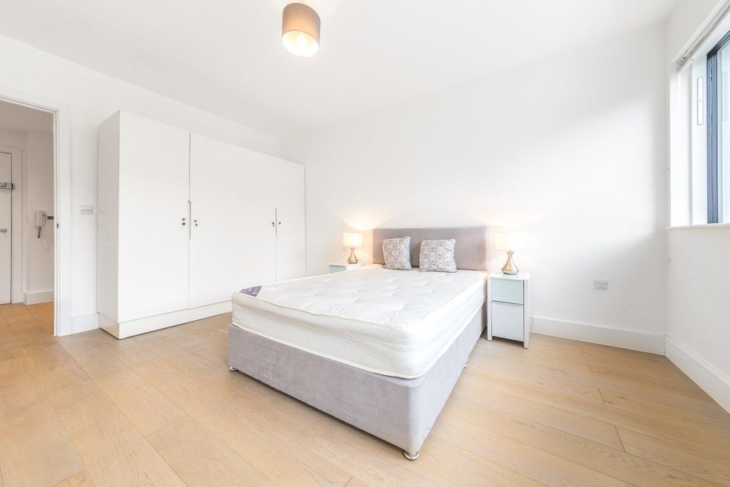 Property photo 2 of 6 2.Jpg