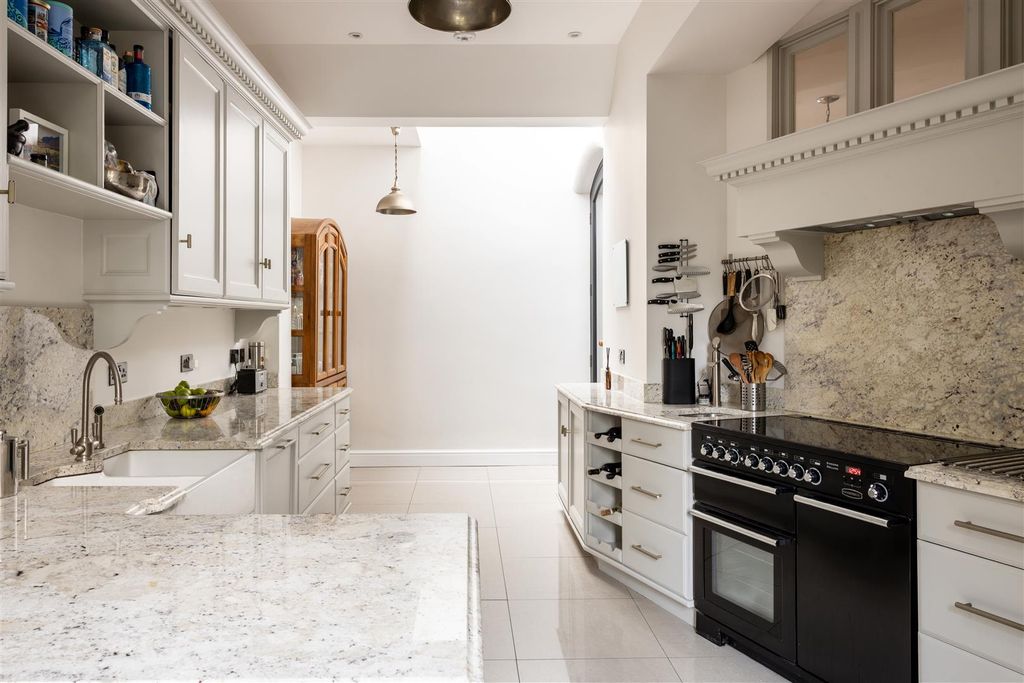 Additional image 13 of 5 bed property for saleGatton Road, Reigate RH2