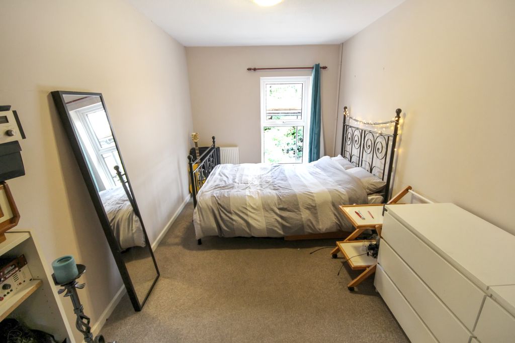 Property photo 3 of 7 Img_9213