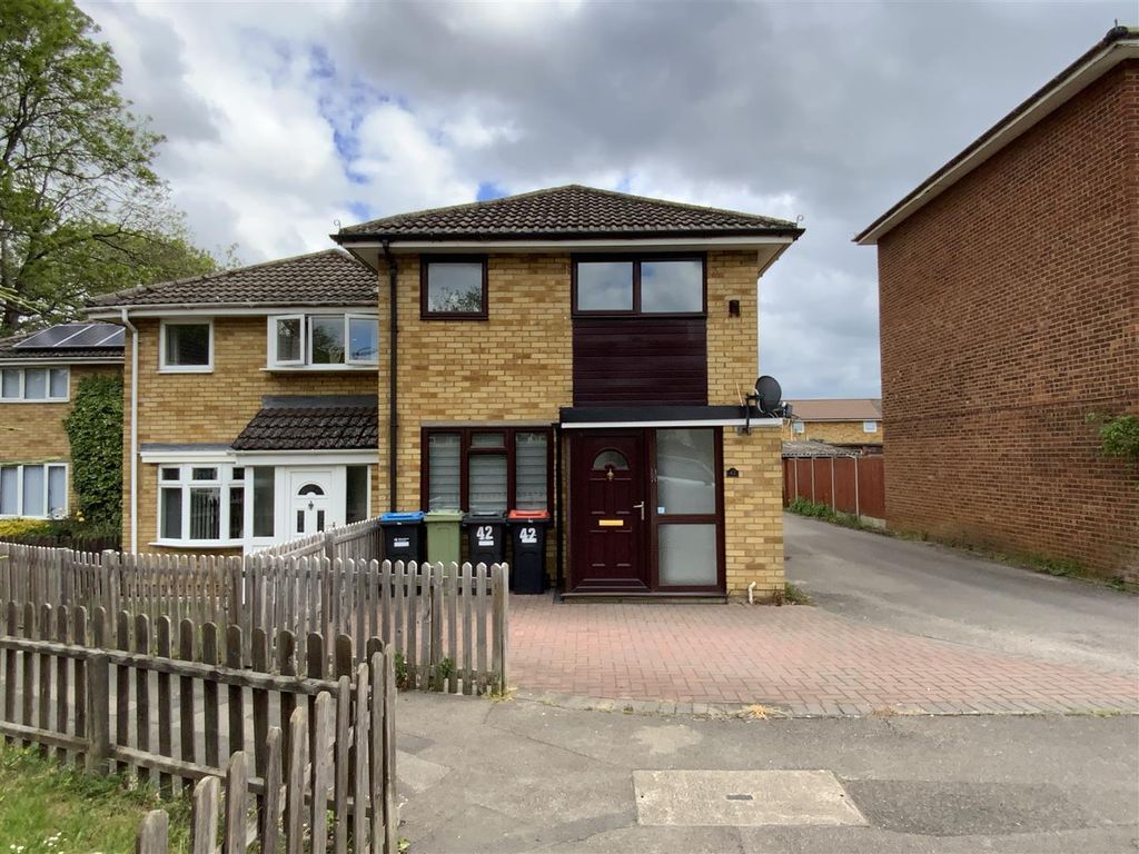 Property photo 1 of 11
