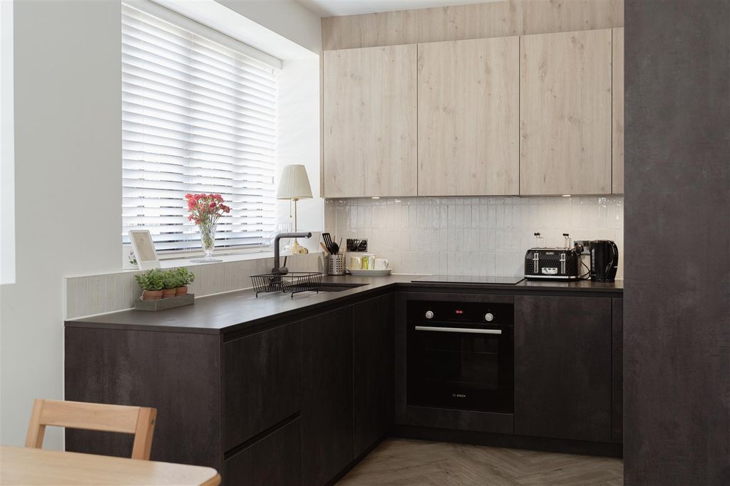 Property photo 1 of 13 3.Jpg