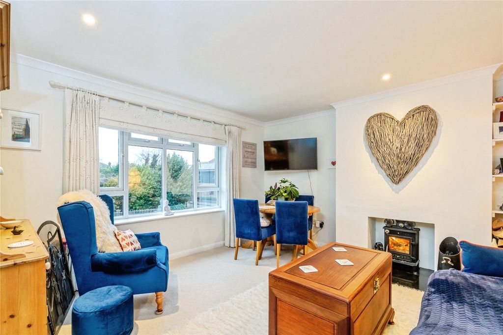 Property photo 2 of 11 Picture No. 09