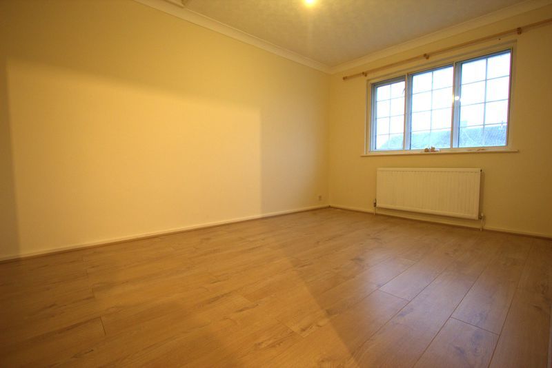 Property photo 2 of 10 Photo 1