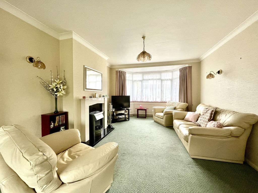 Property photo 2 of 12 Not Specified