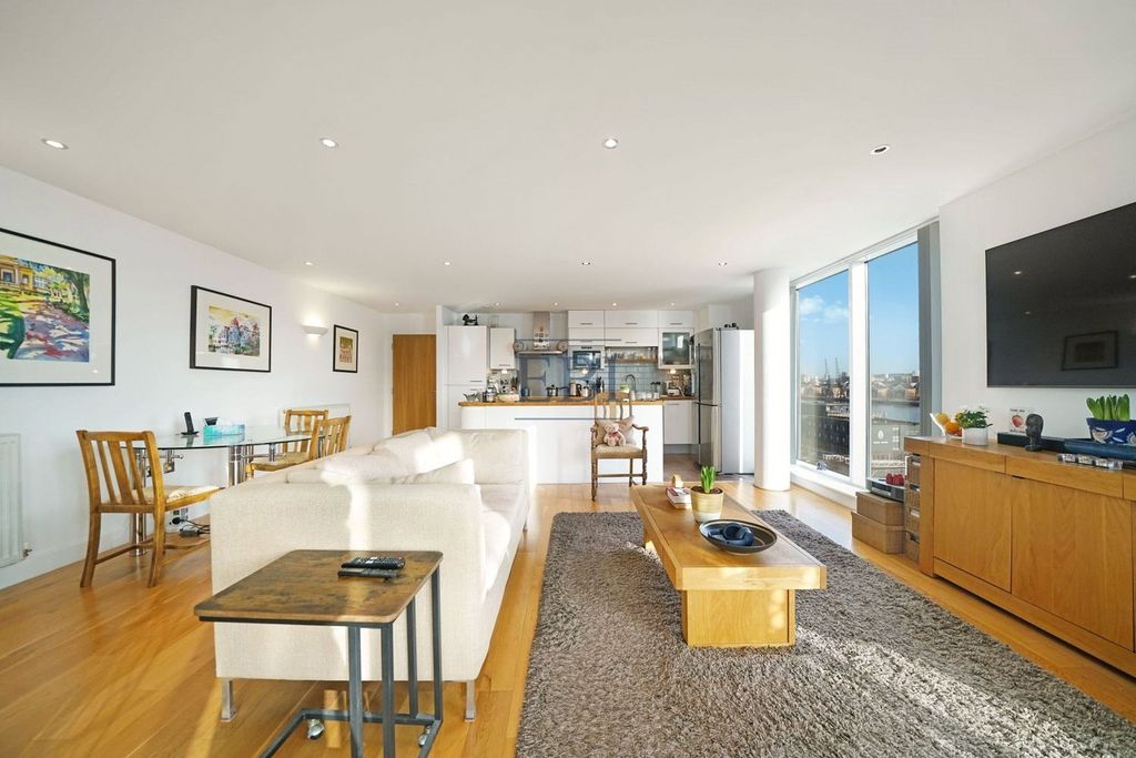 Property photo 1 of 12 Picture No. 02