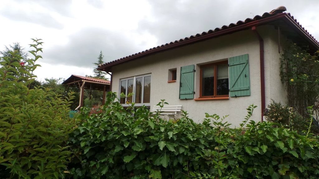 Property photo 2 of 30