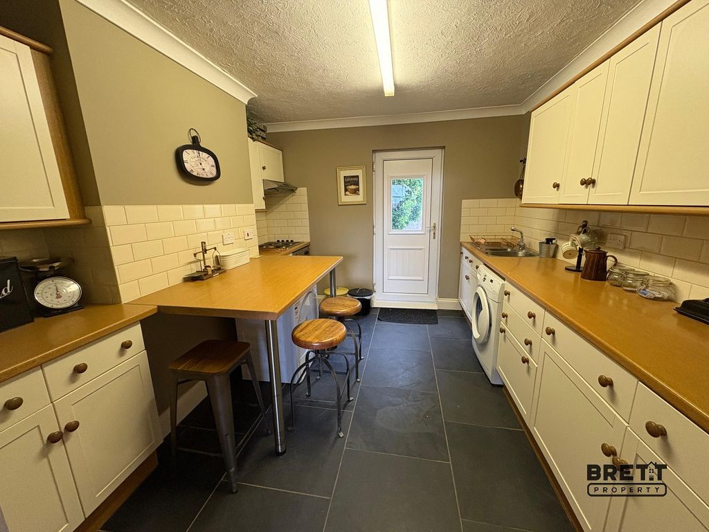 Property photo 3 of 12 Kitchen-Breakfast Room