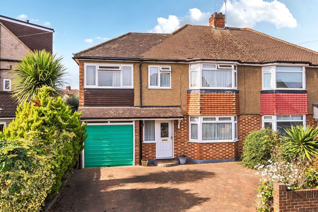 Property photo 1 of 15