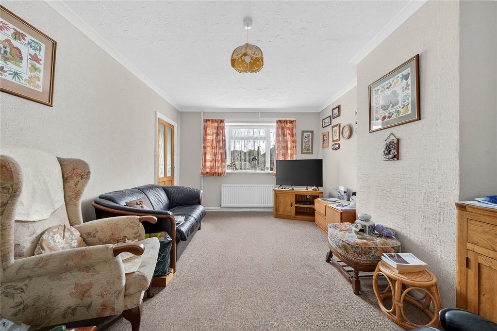 Property photo 3 of 22 Picture No. 32