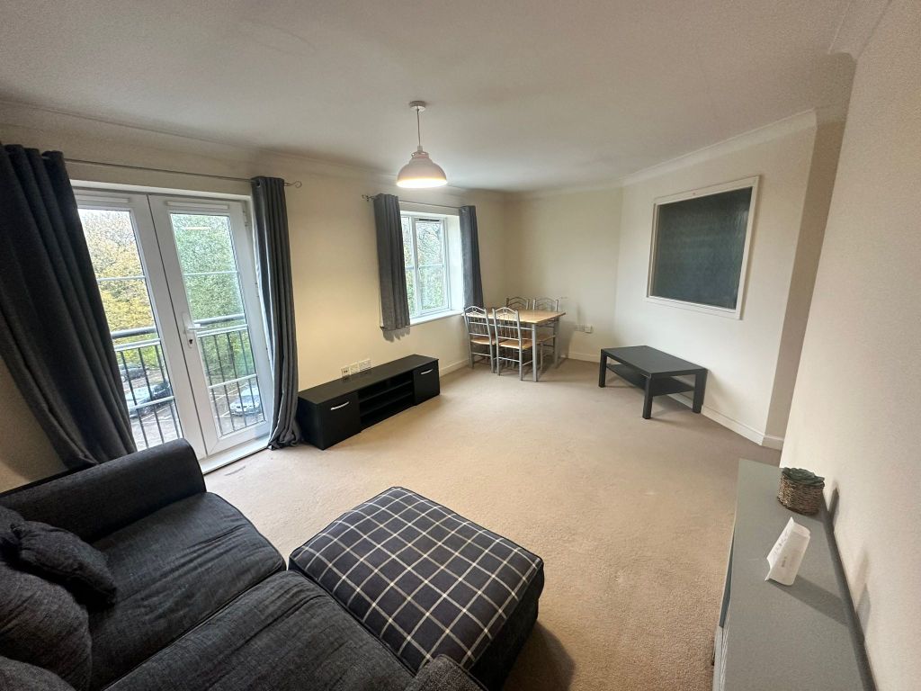 Property photo 3 of 23