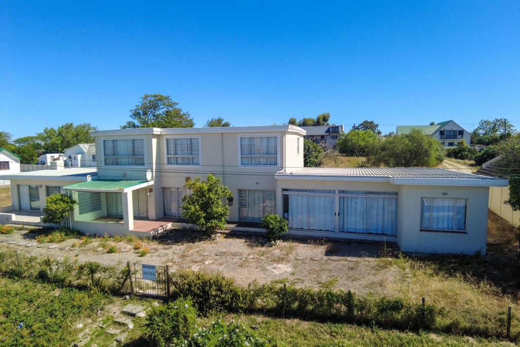 Property photo 3 of 45 La1720782