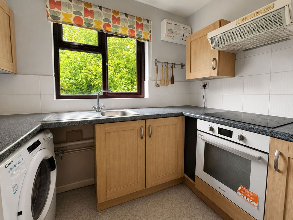 Property photo 3 of 7
