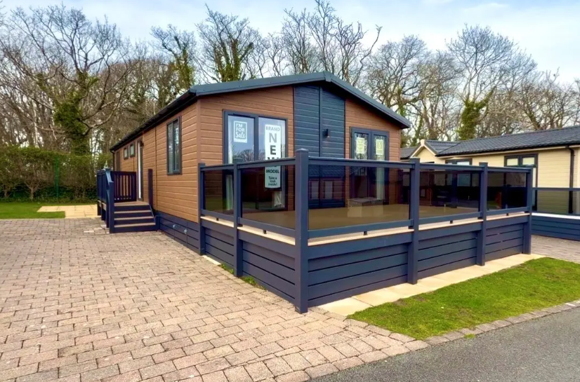 Property photo 1 of 16 1