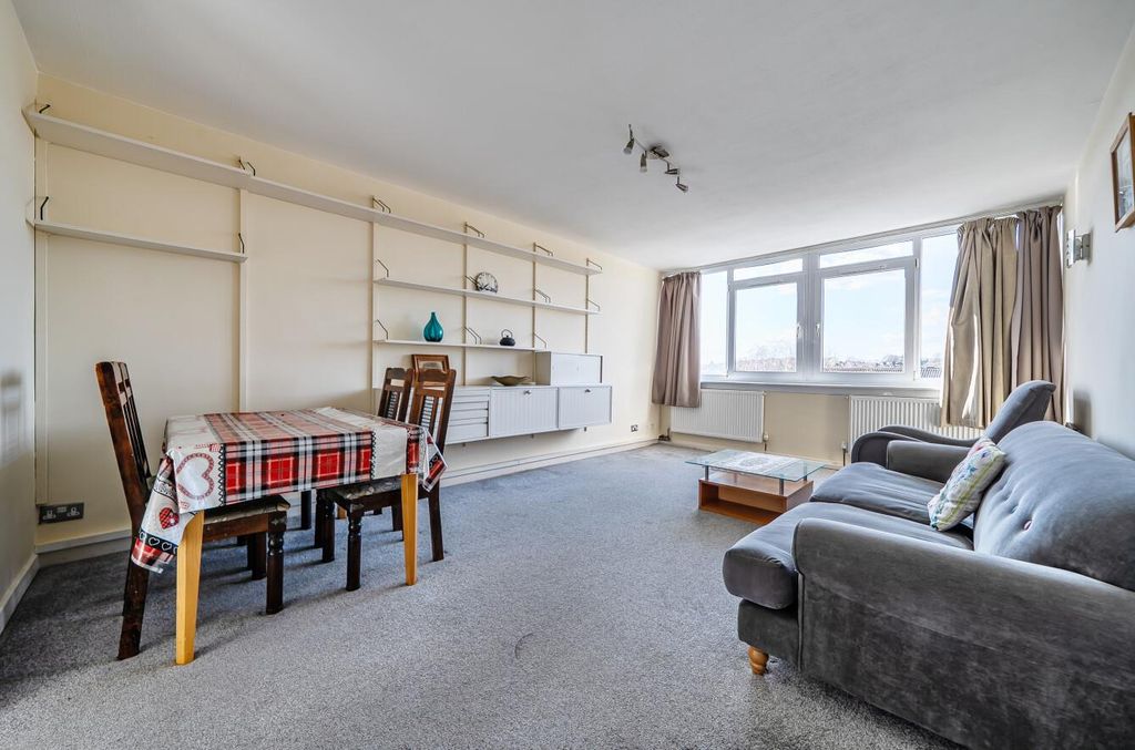 Property photo 2 of 18 1431382-14-69B57B46d823B.Jpg