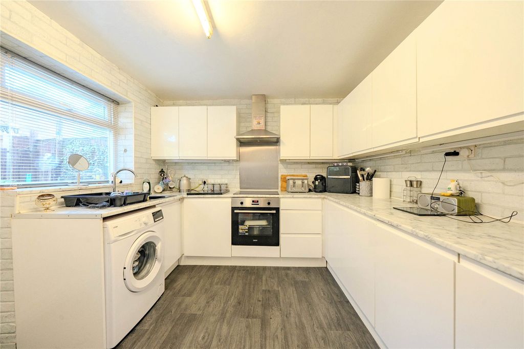 Property photo 3 of 15 Picture No. 03