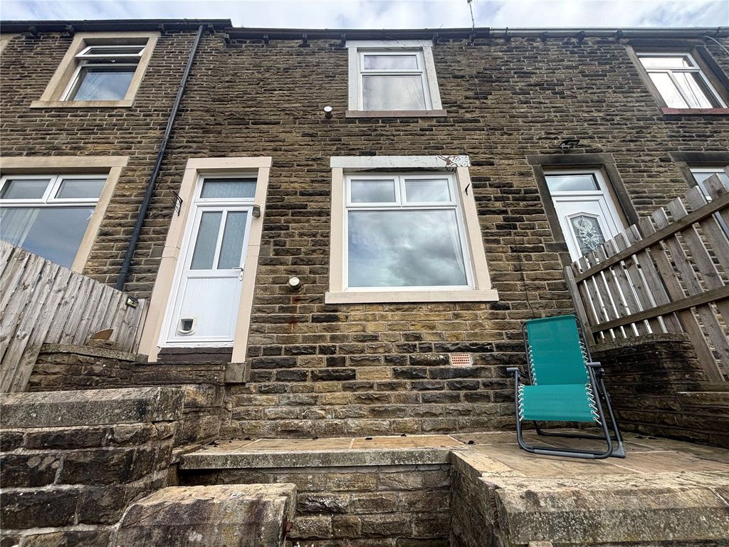 Property photo 2 of 13 Picture No. 11