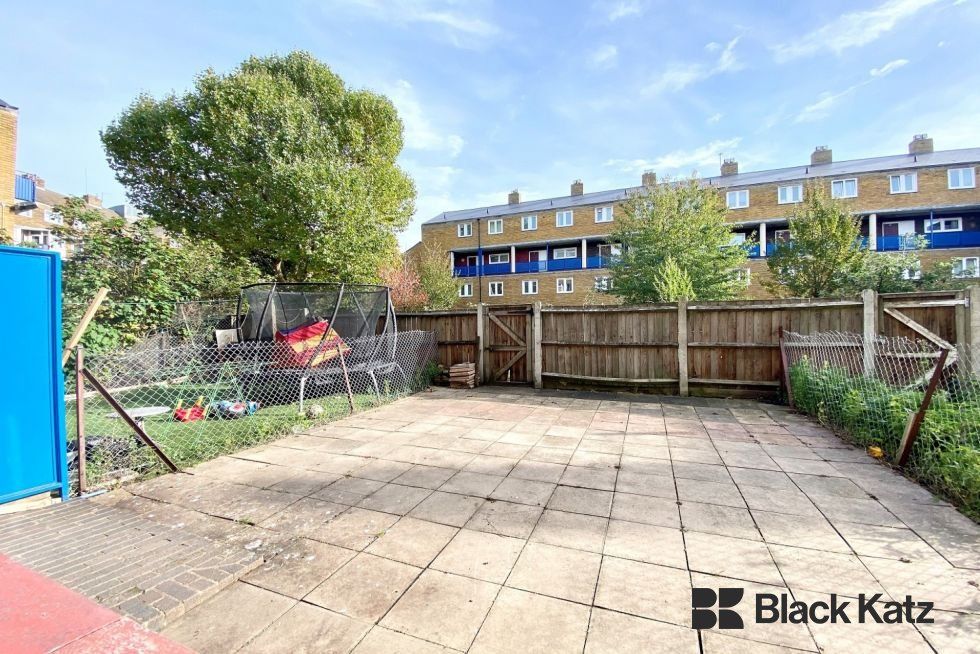 Property photo 3 of 10