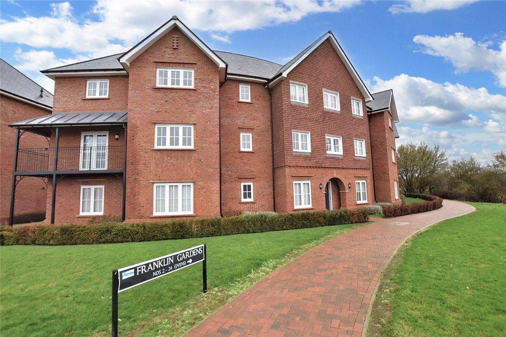 2 bed flat for sale Didcot