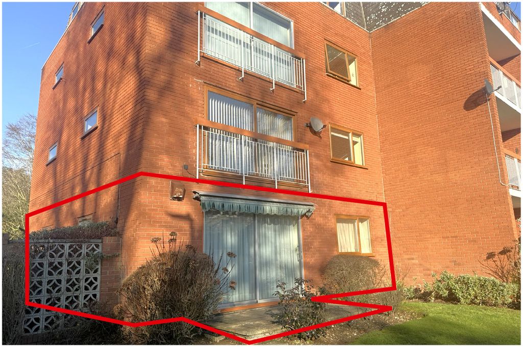 Property photo 3 of 7 Rear