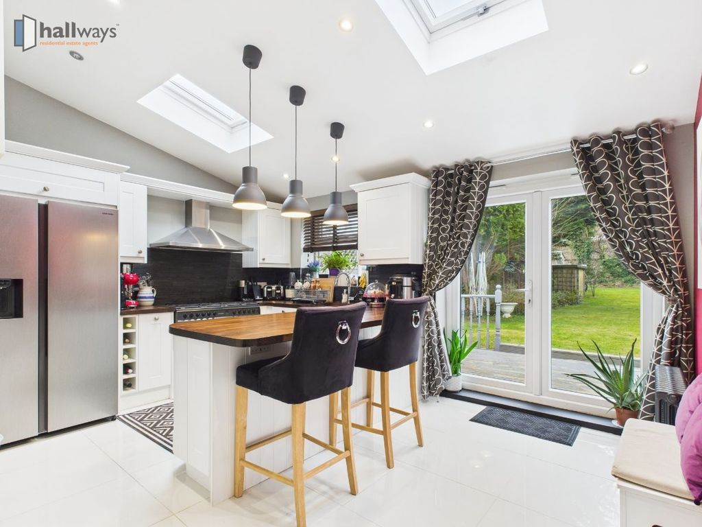 Property photo 3 of 22