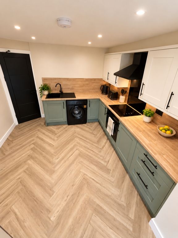Property photo 2 of 6 Original-33F7D11C-11A7-4489-B323-65A849A6B873