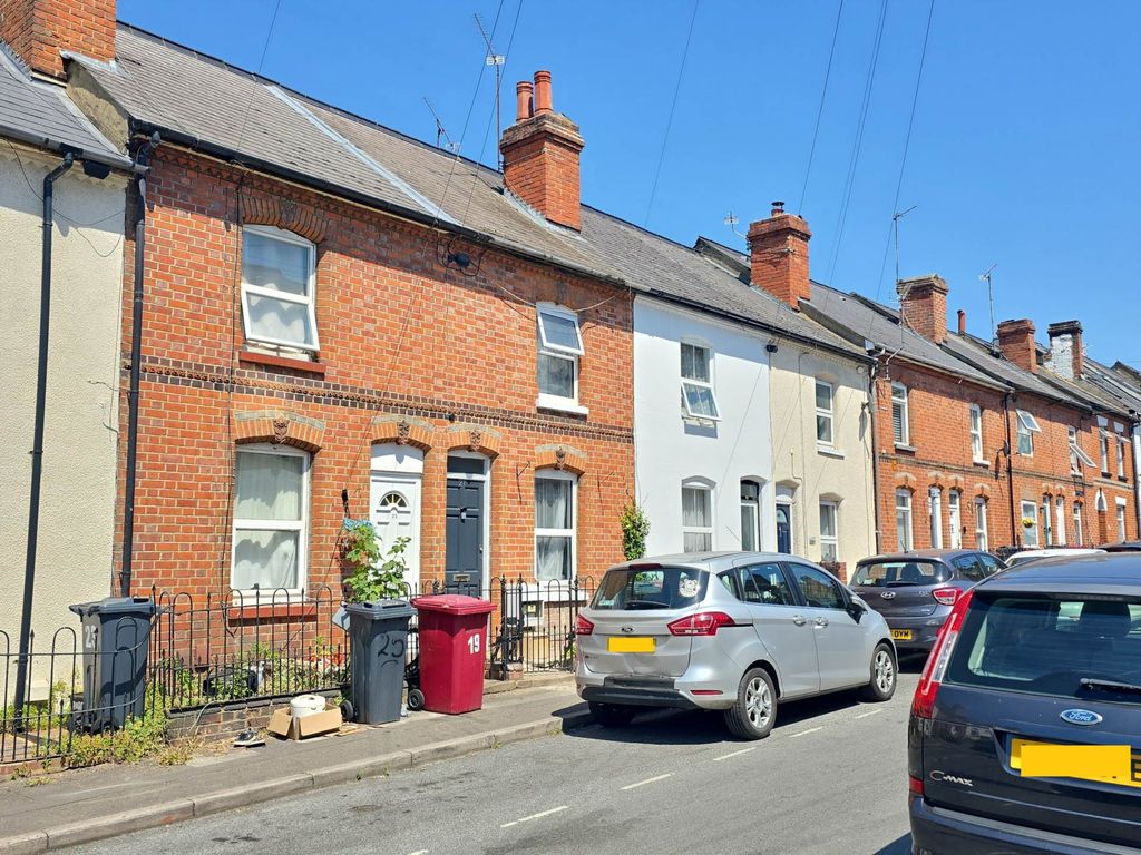 Property photo 1 of 12