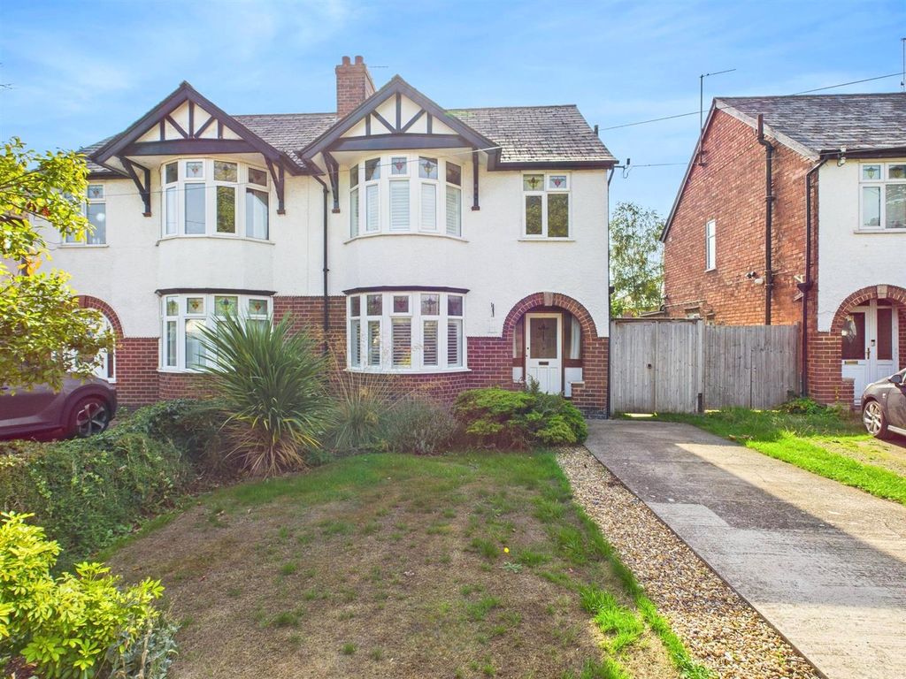 Property photo 1 of 27