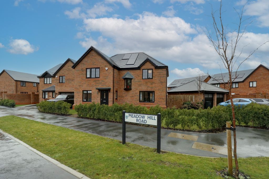 Property photo 1 of 27 Exterior