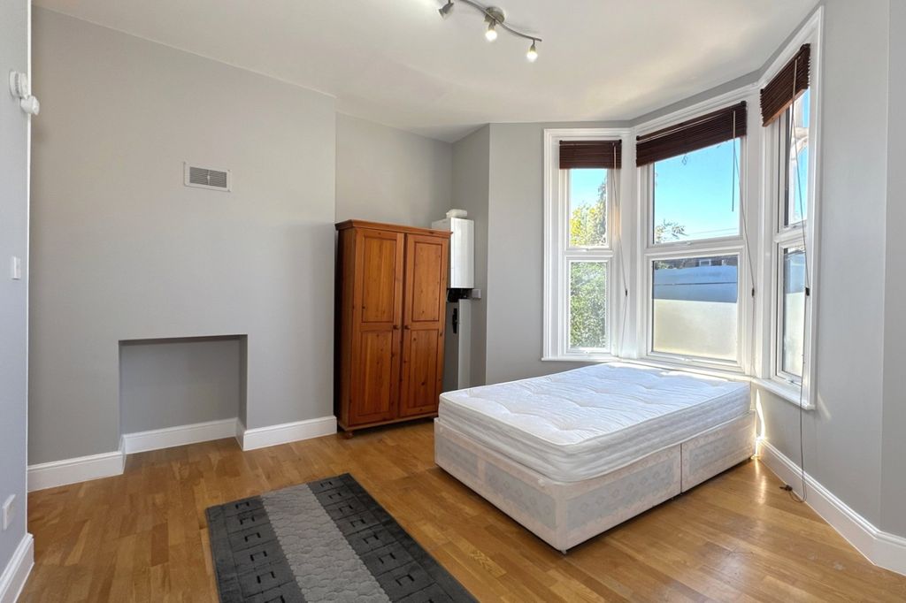 Property photo 1 of 9 Picture No. 38