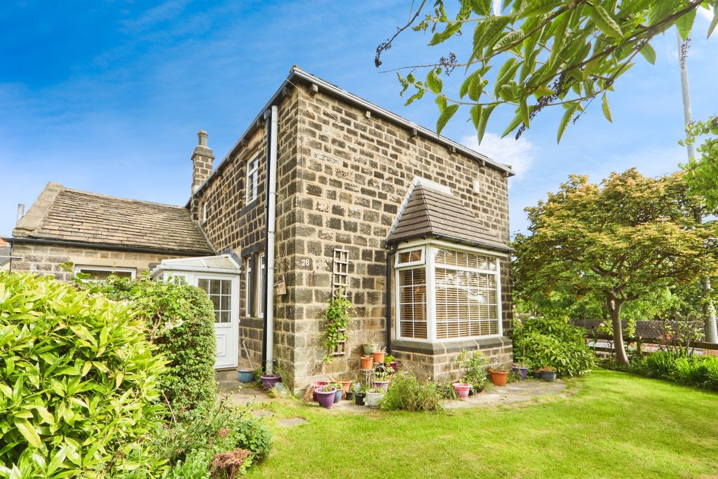 Property photo 1 of 17